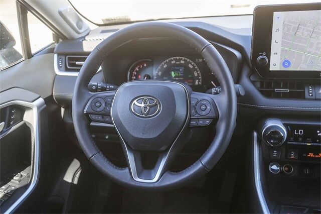 2025 Toyota RAV4 XLE Premium Glendale CA