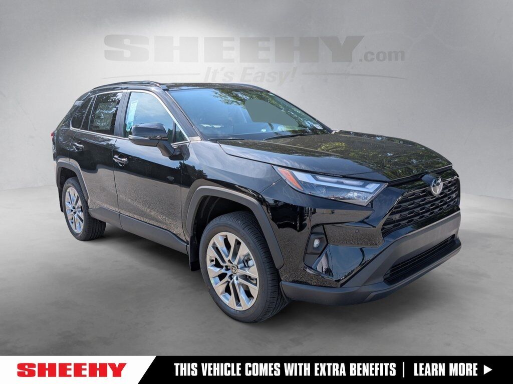 2025 Toyota RAV4 XLE Premium
