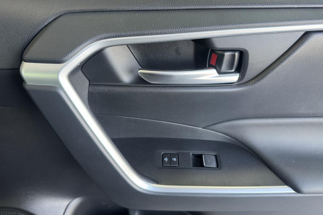 2025 Toyota RAV4 XLE Roseville CA