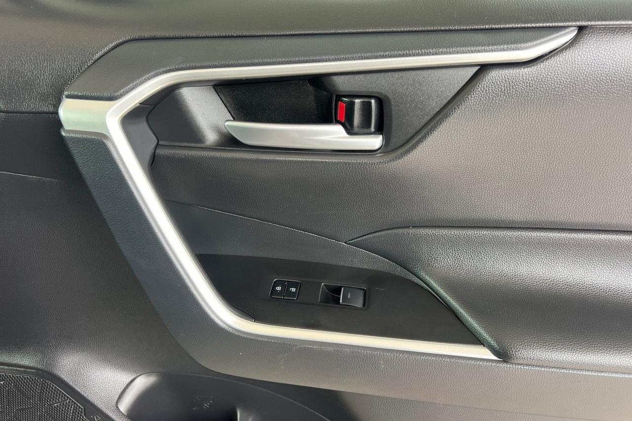 2025 Toyota RAV4 XLE Roseville CA