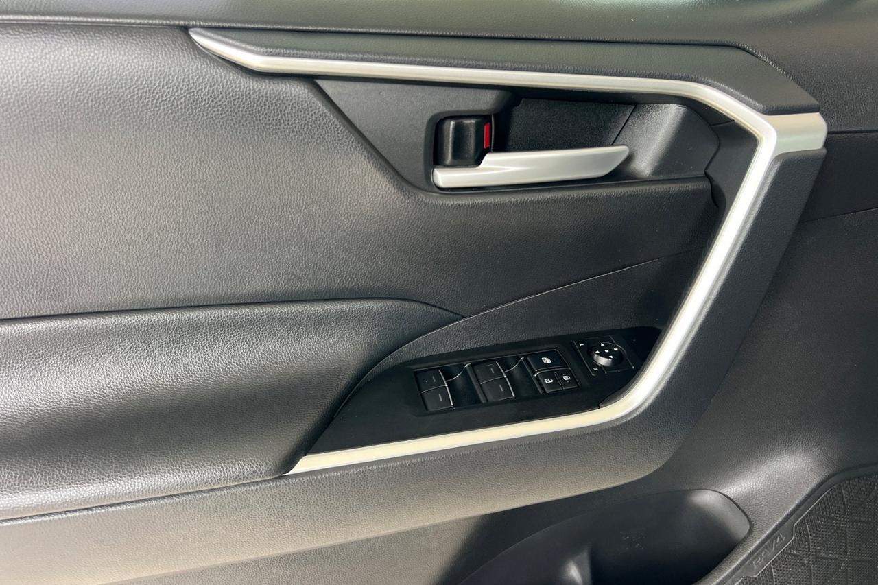 2025 Toyota RAV4 XLE Roseville CA
