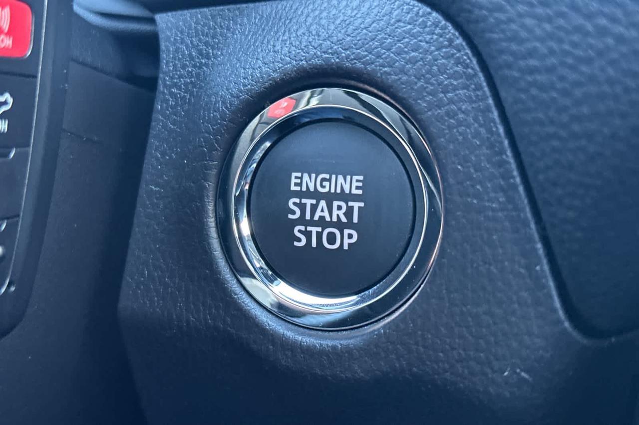 2025 Toyota RAV4 XLE Roseville CA