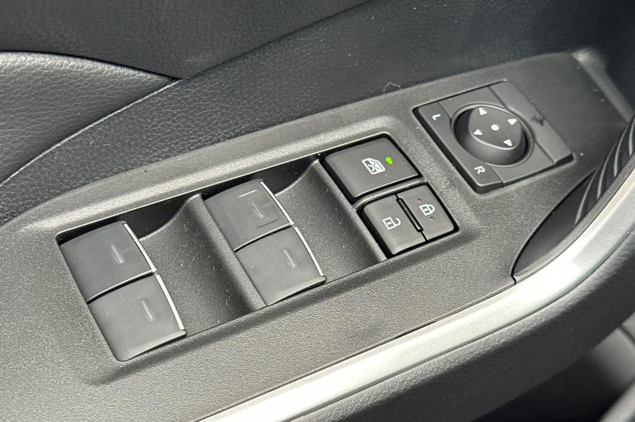 2025 Toyota RAV4 XLE Roseville CA