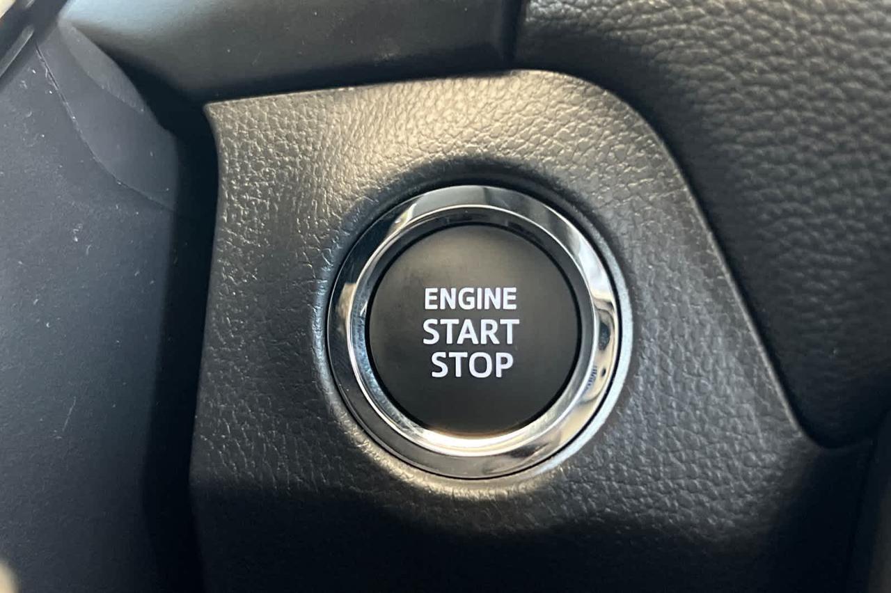 2025 Toyota RAV4 XLE Roseville CA