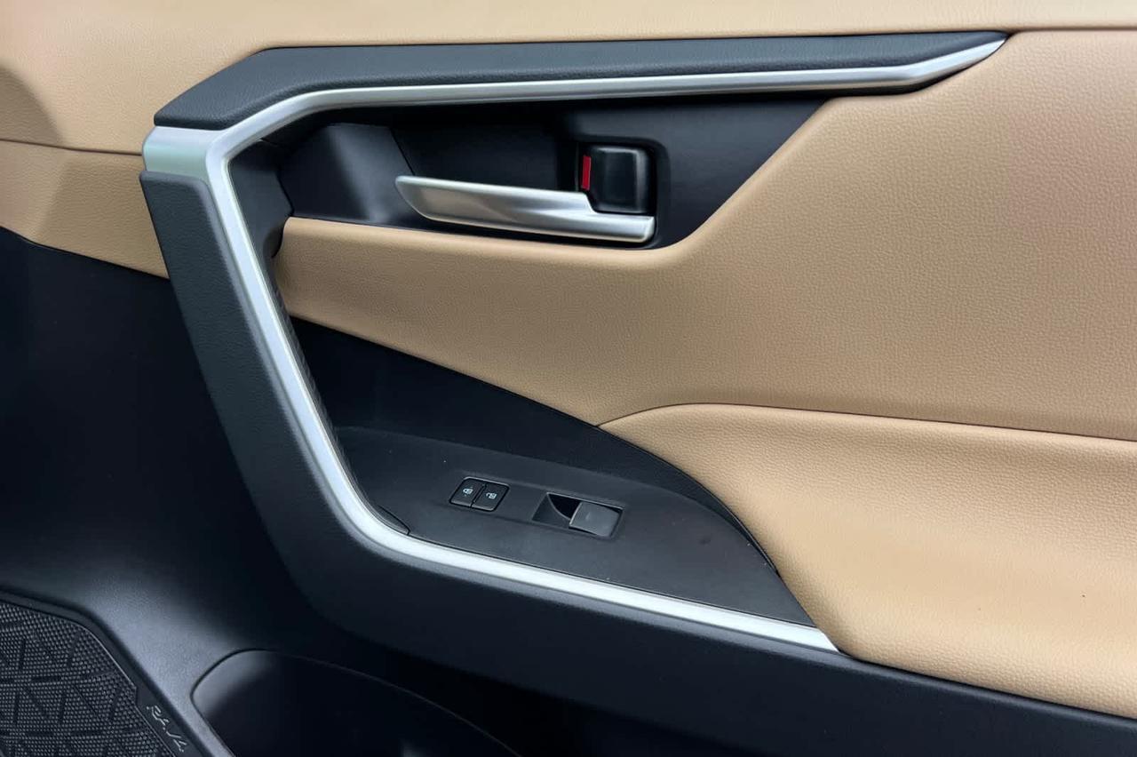 2025 Toyota RAV4 XLE Roseville CA