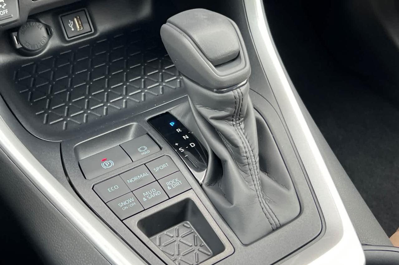 2025 Toyota RAV4 XLE Roseville CA