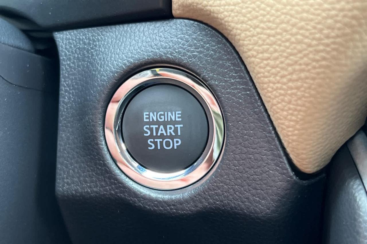 2025 Toyota RAV4 XLE Roseville CA