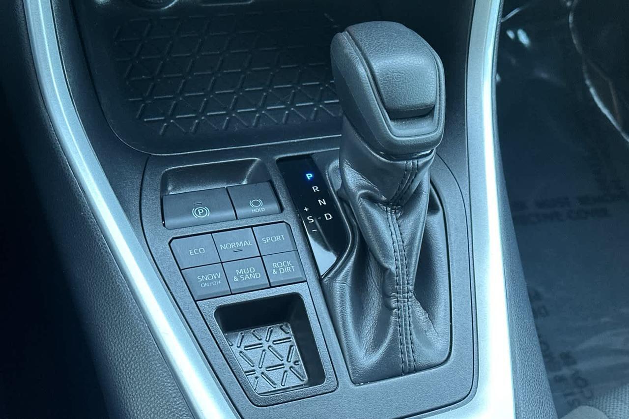 2025 Toyota RAV4 XLE Roseville CA