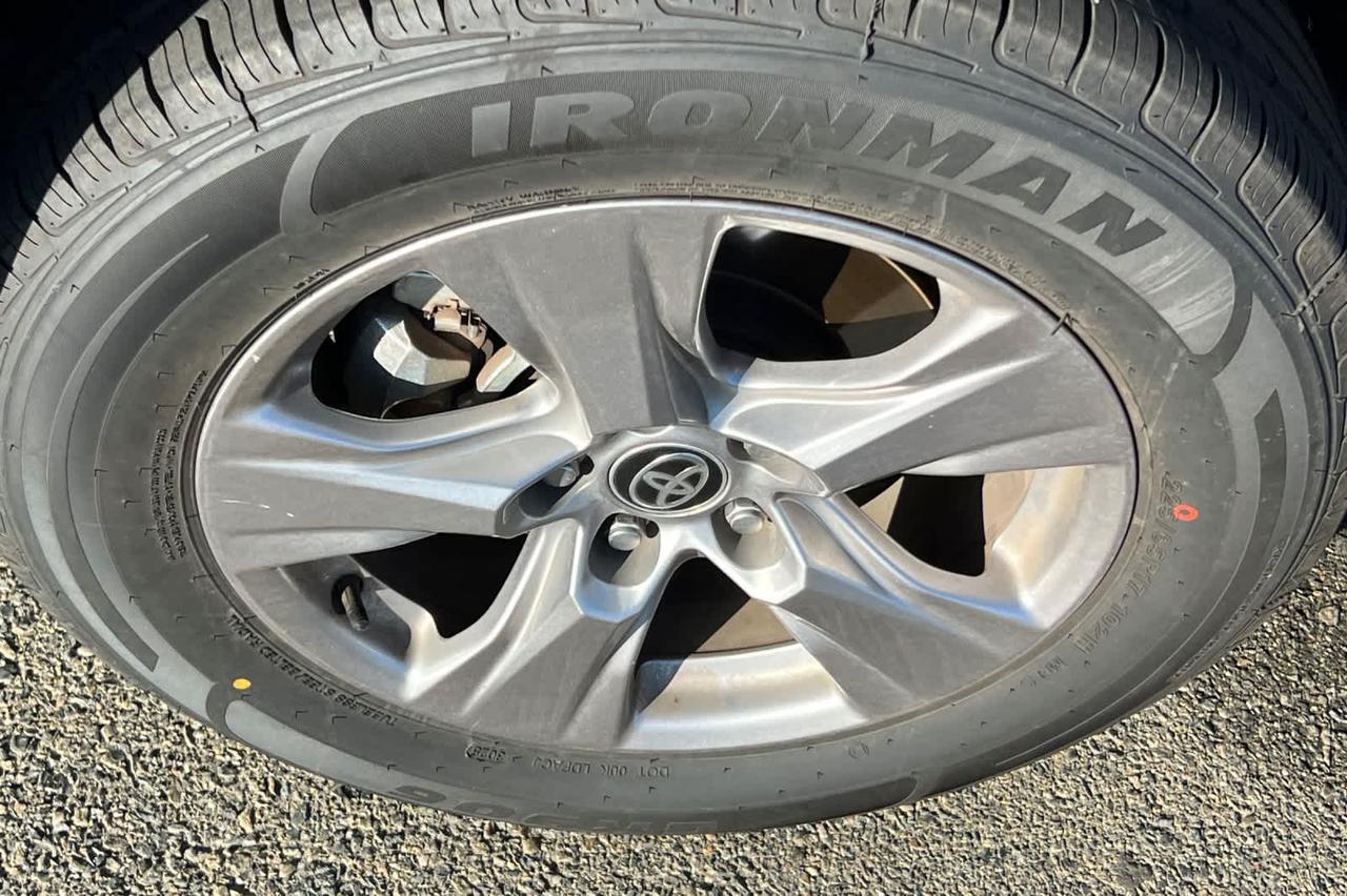 2025 Toyota RAV4 XLE Roseville CA