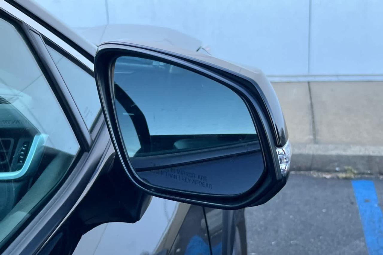 2025 Toyota RAV4 XLE Roseville CA