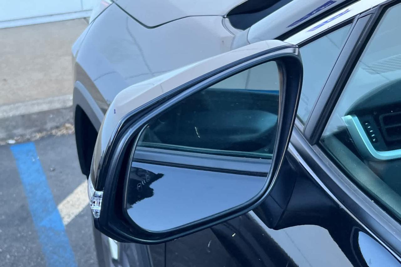 2025 Toyota RAV4 XLE Roseville CA