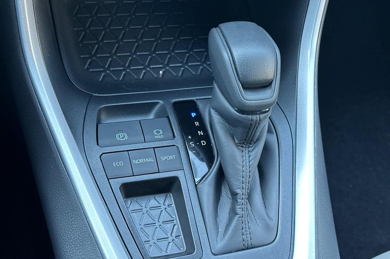 2025 Toyota RAV4 XLE Roseville CA