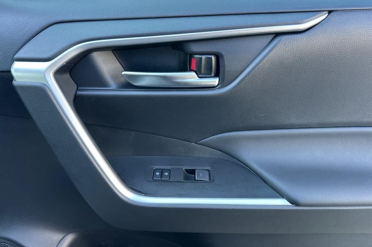 2025 Toyota RAV4 XLE Roseville CA