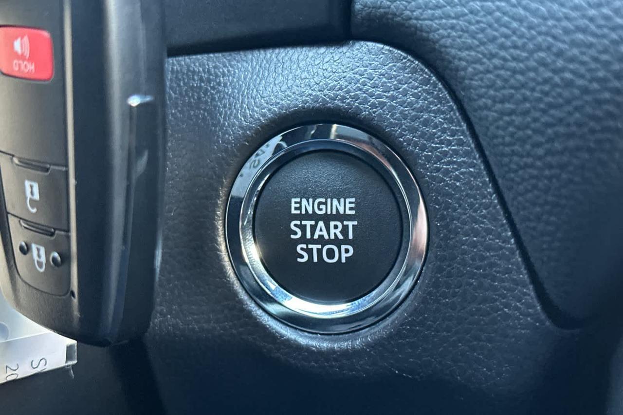 2025 Toyota RAV4 XLE Roseville CA