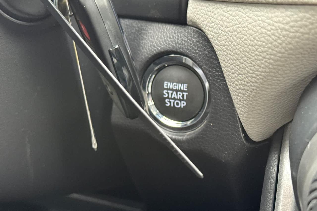 2025 Toyota RAV4 XLE Roseville CA