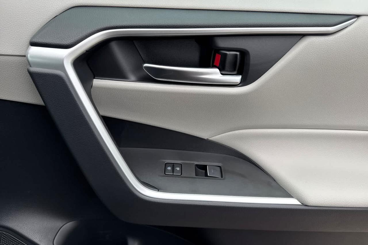 2025 Toyota RAV4 XLE Roseville CA