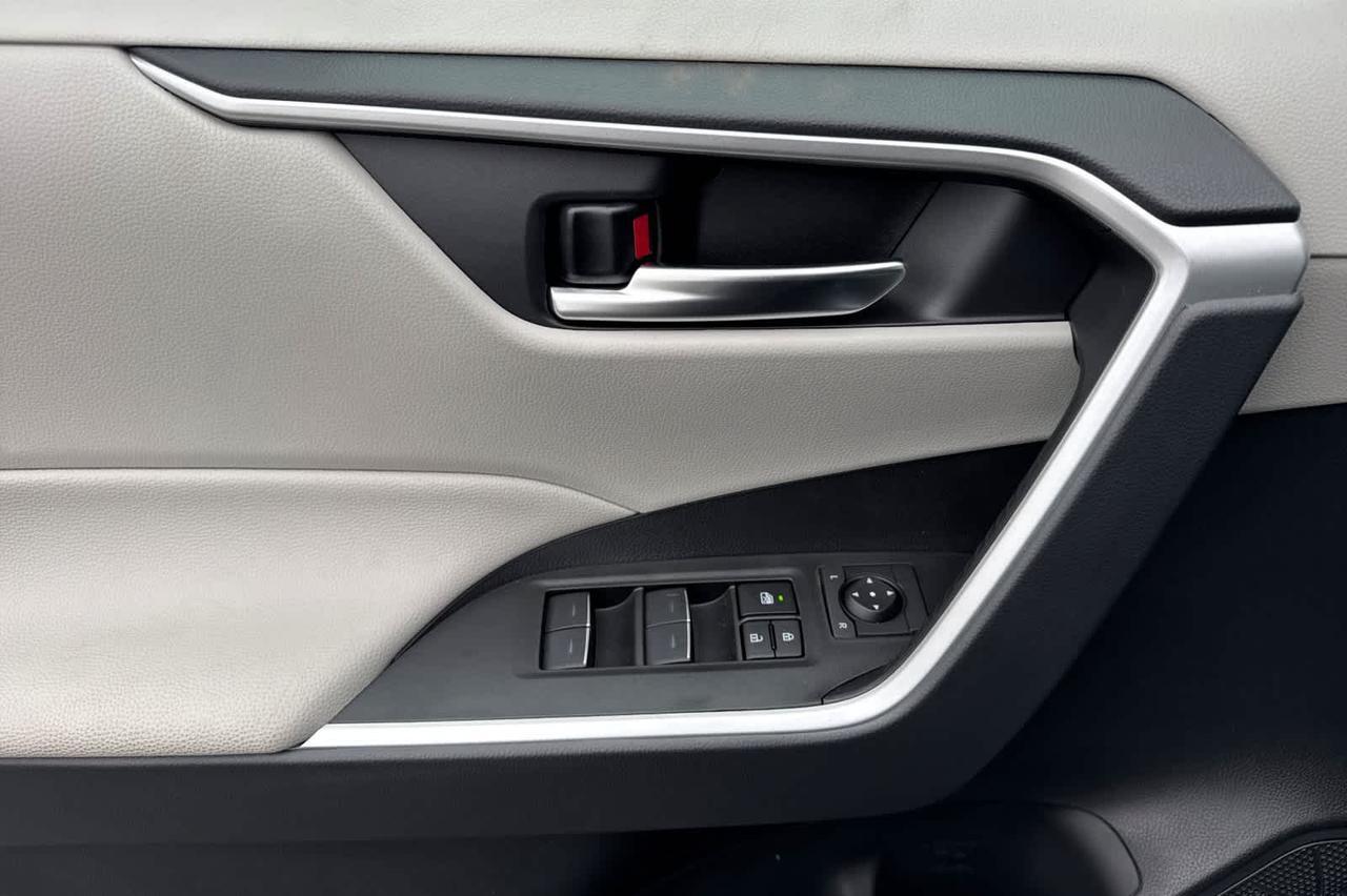 2025 Toyota RAV4 XLE Roseville CA