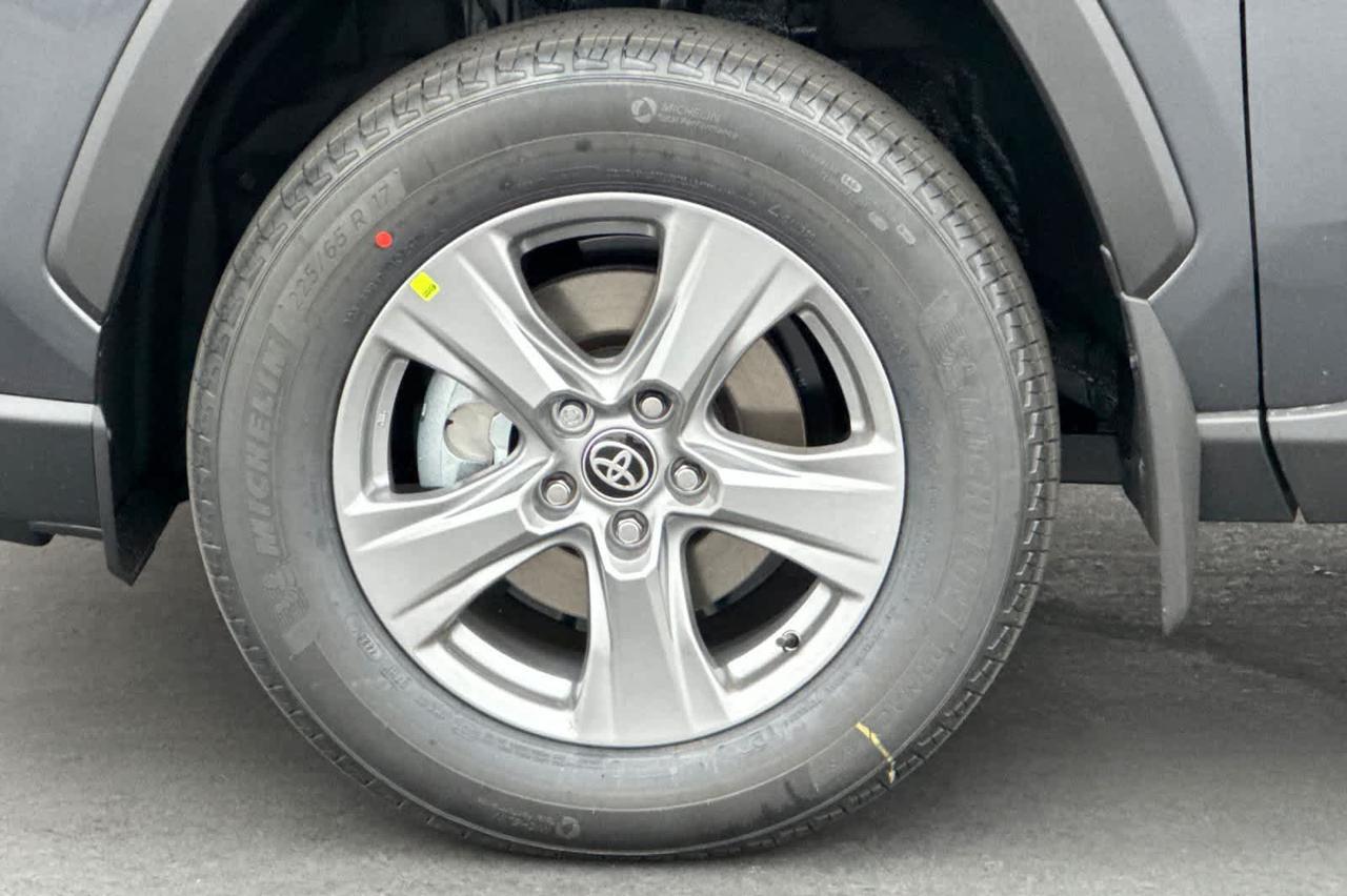 2025 Toyota RAV4 XLE Roseville CA