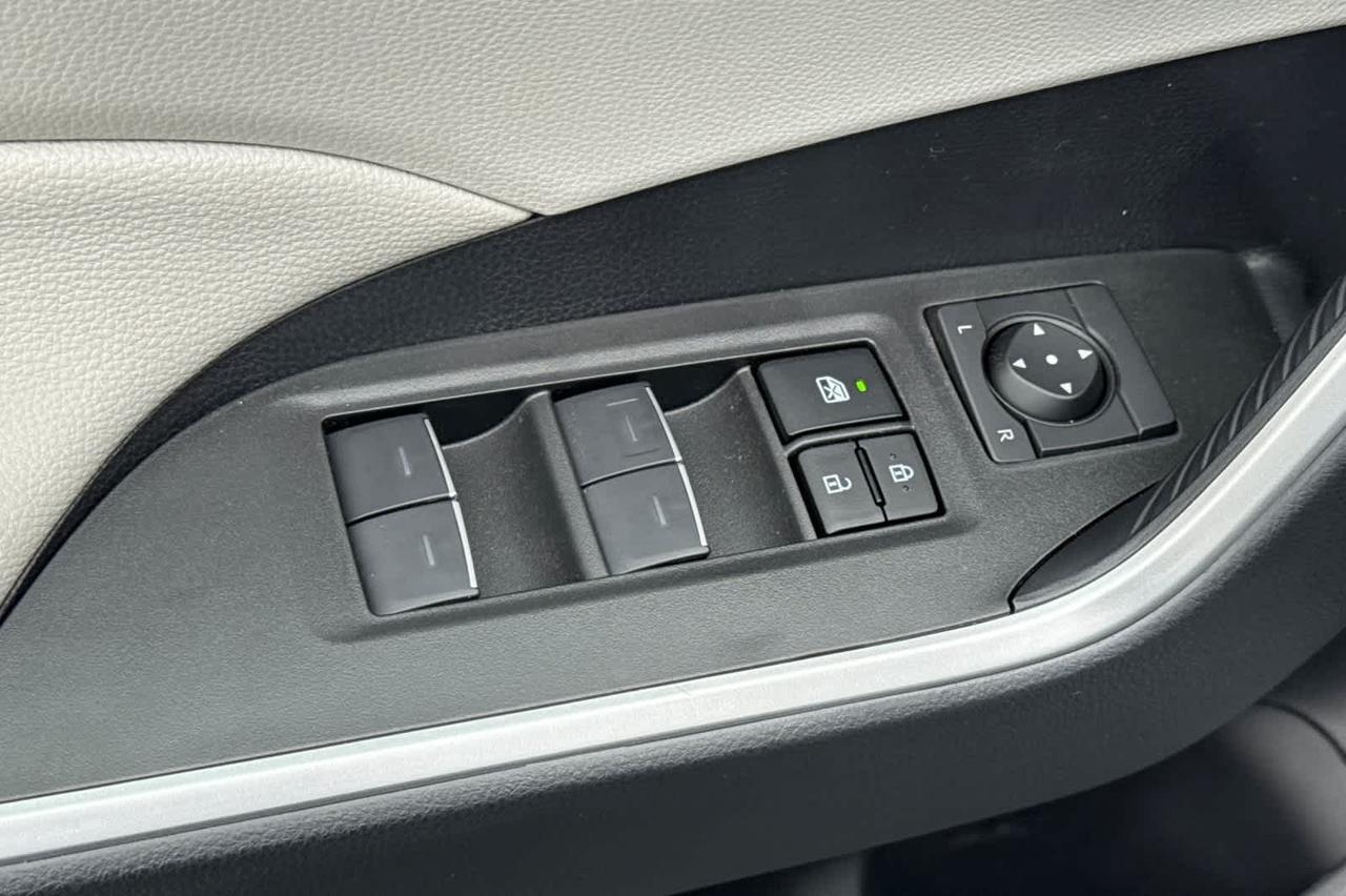 2025 Toyota RAV4 XLE Roseville CA