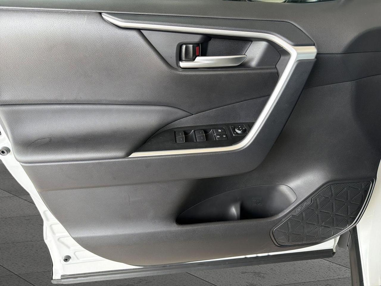 2025 Toyota RAV4 XLE San Antonio TX