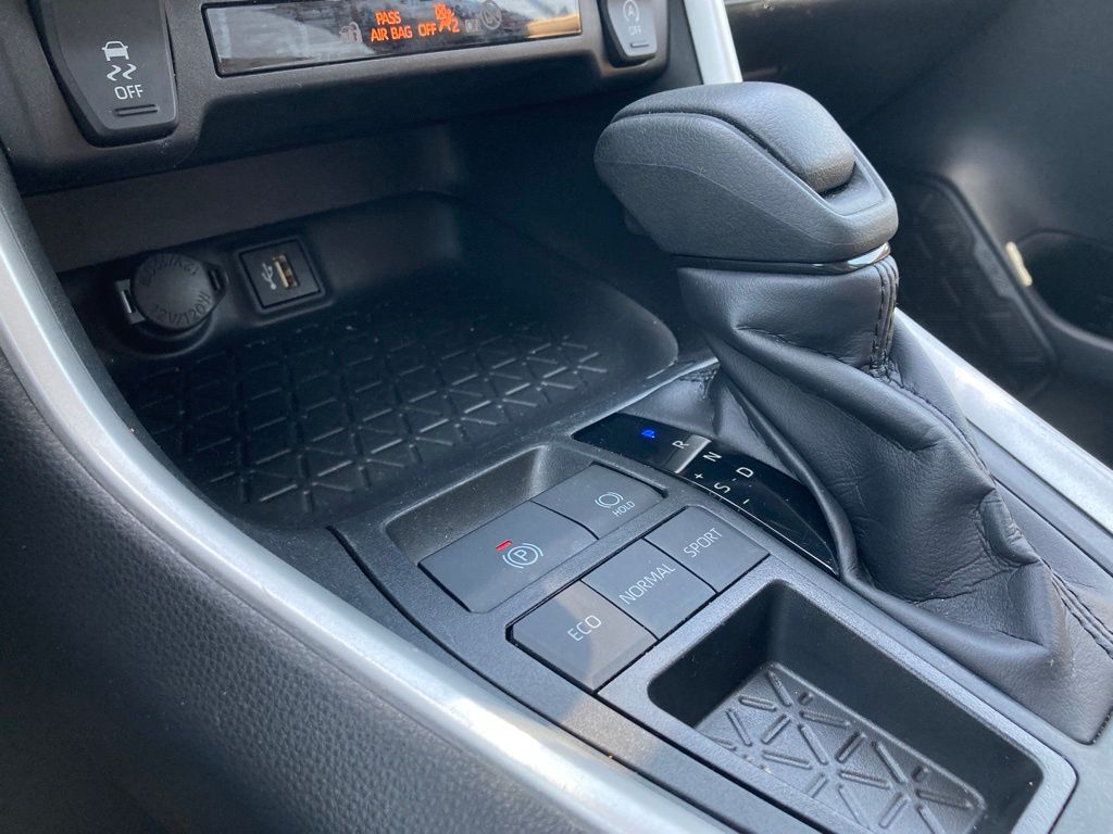 2025 Toyota RAV4 XLE San Antonio TX