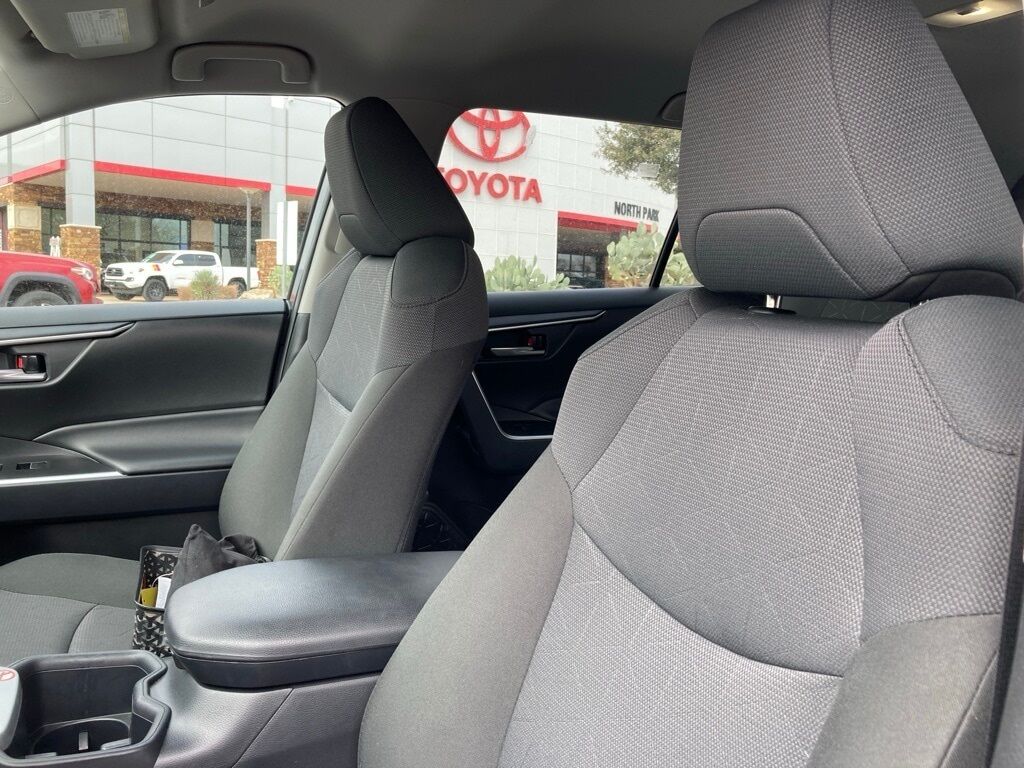 2025 Toyota RAV4 XLE San Antonio TX