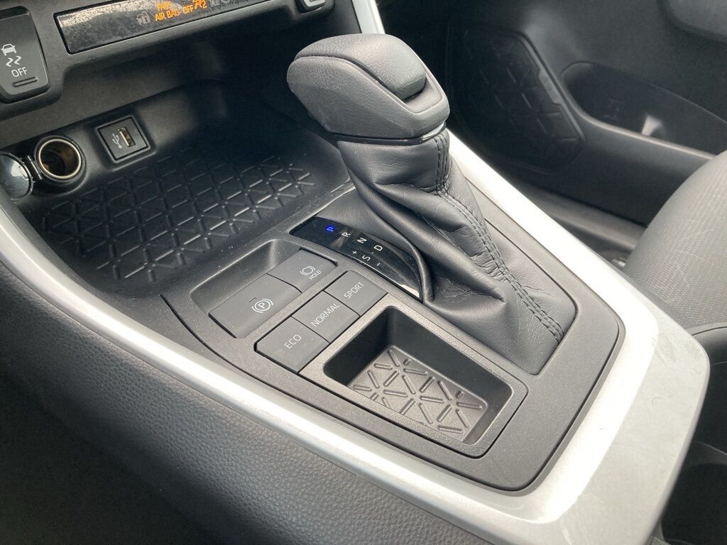 2025 Toyota RAV4 XLE San Antonio TX