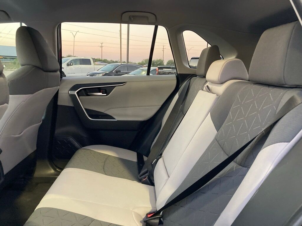2025 Toyota RAV4 XLE San Antonio TX