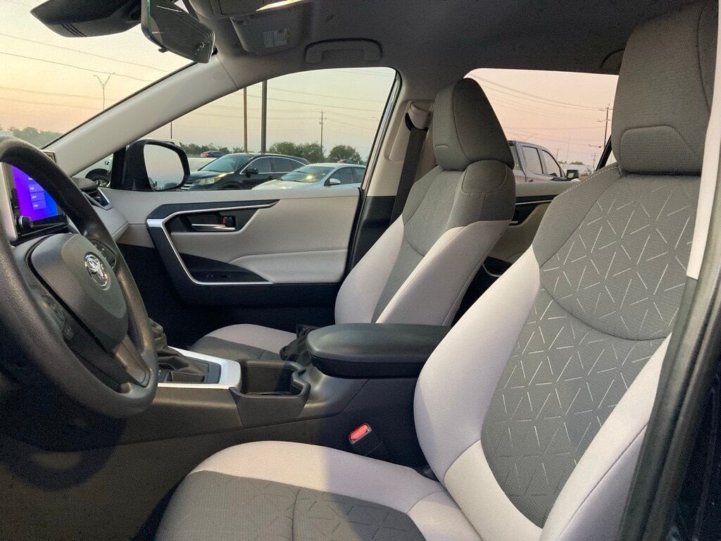2025 Toyota RAV4 XLE San Antonio TX
