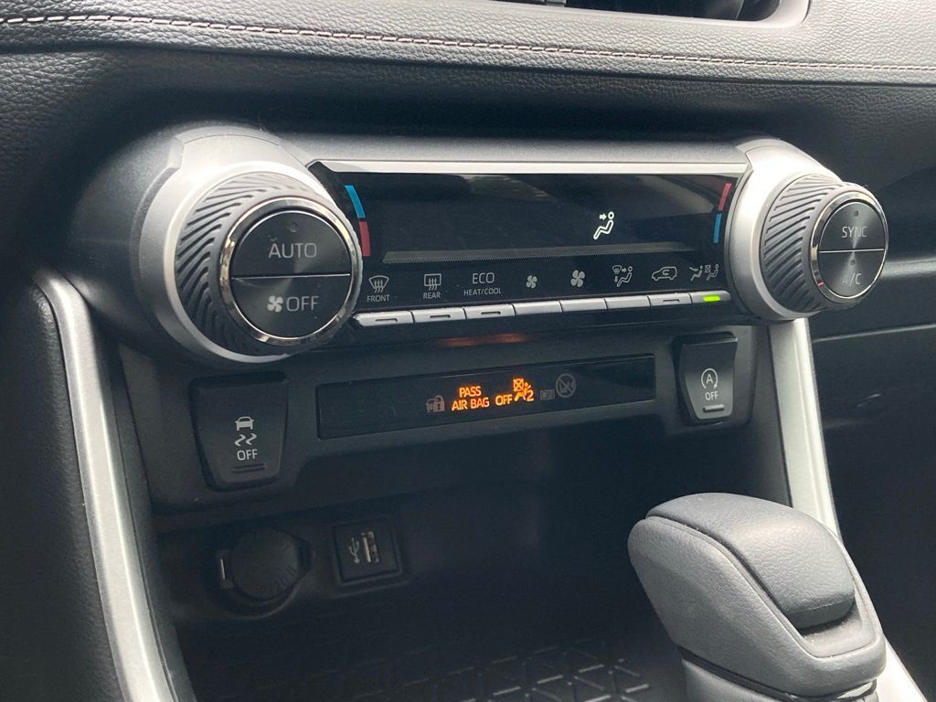 2025 Toyota RAV4 XLE San Antonio TX