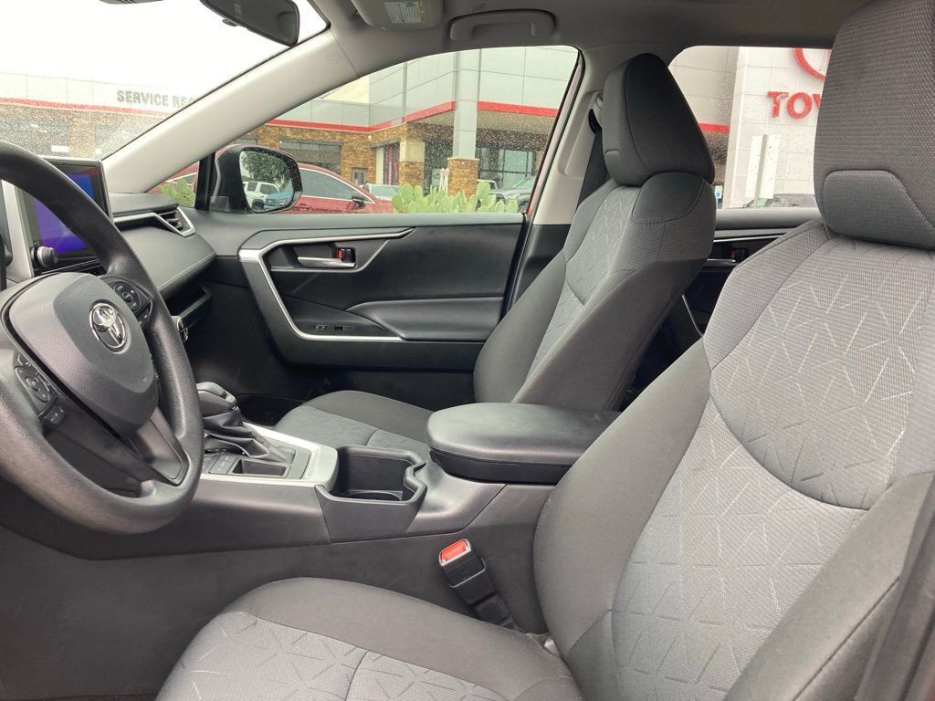 2025 Toyota RAV4 XLE San Antonio TX