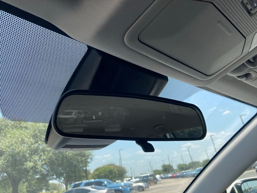 2025 Toyota RAV4 XLE San Antonio TX