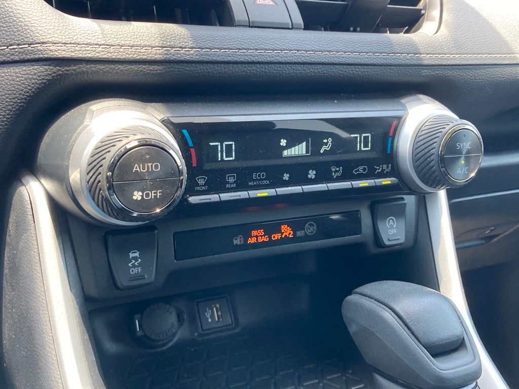 2025 Toyota RAV4 XLE San Antonio TX