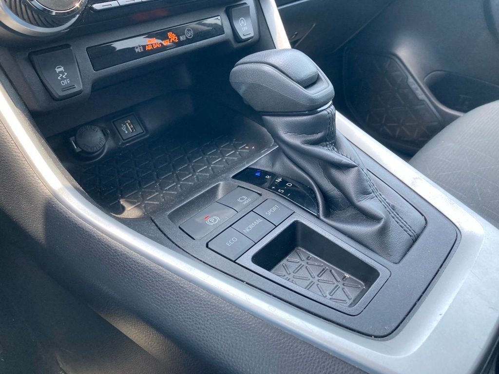 2025 Toyota RAV4 XLE San Antonio TX