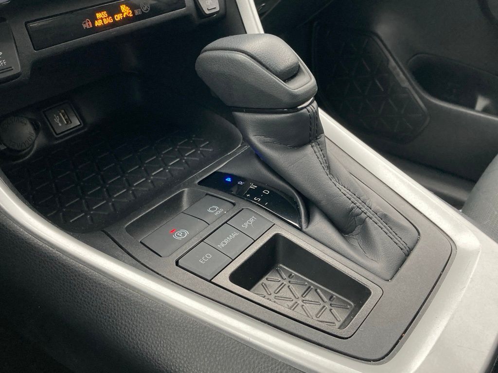 2025 Toyota RAV4 XLE San Antonio TX