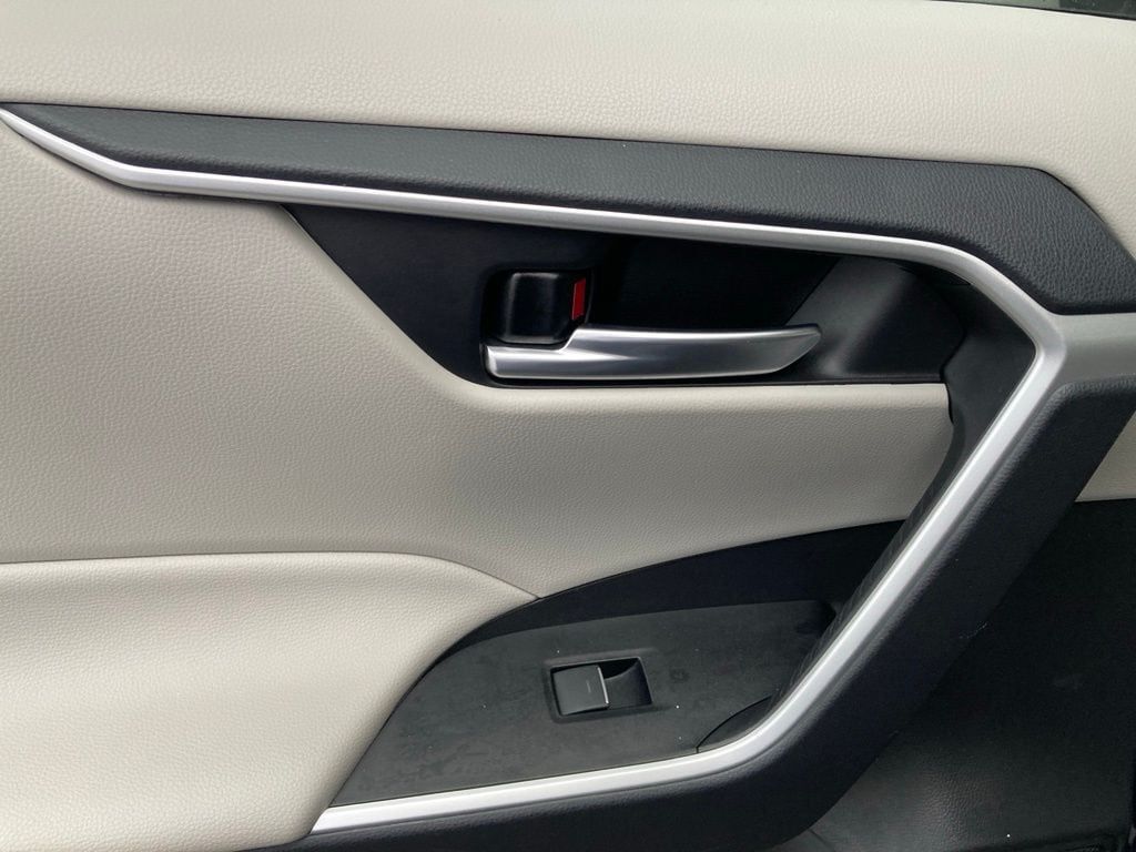 2025 Toyota RAV4 XLE San Antonio TX