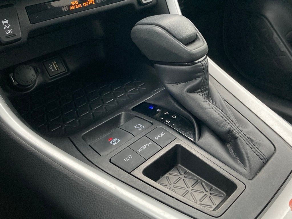 2025 Toyota RAV4 XLE San Antonio TX