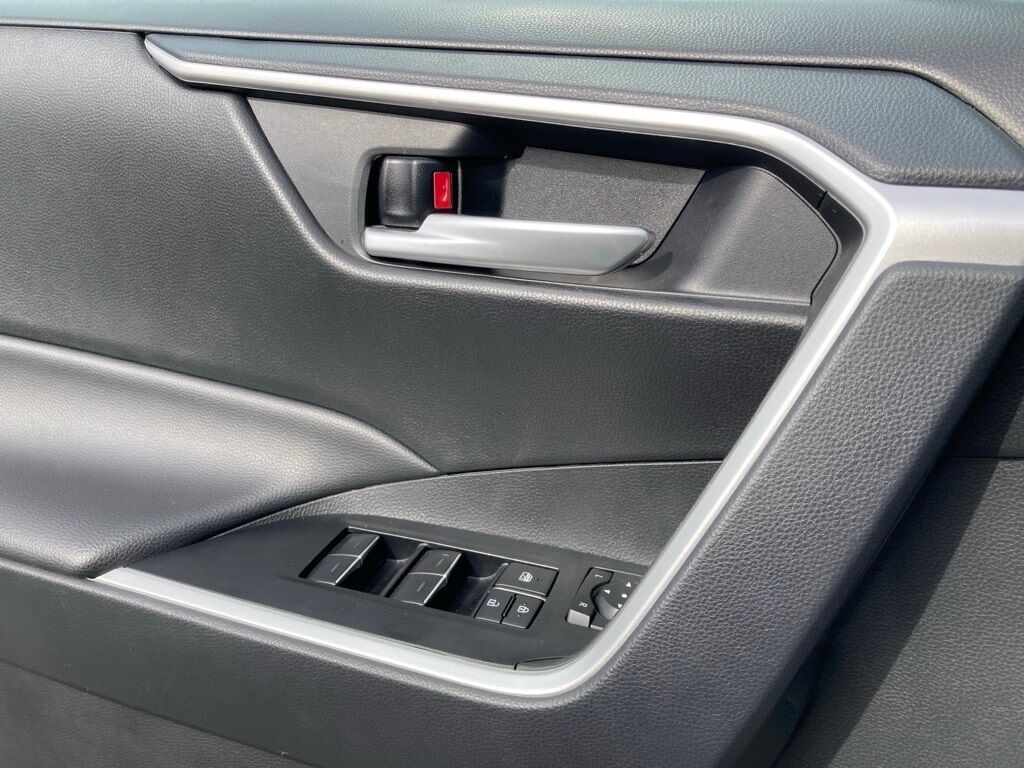 2025 Toyota RAV4 XLE San Antonio TX