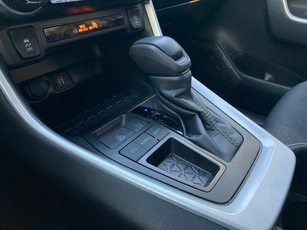 2025 Toyota RAV4 XLE San Antonio TX