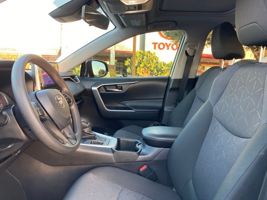 2025 Toyota RAV4 XLE San Antonio TX
