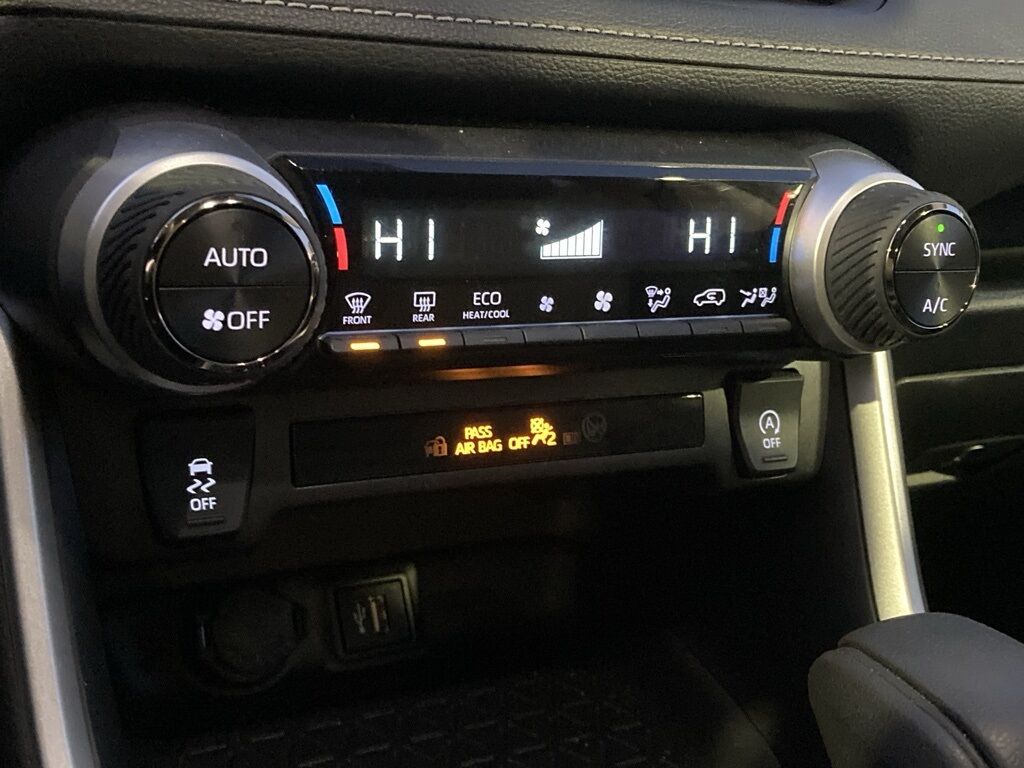 2025 Toyota RAV4 XLE San Antonio TX