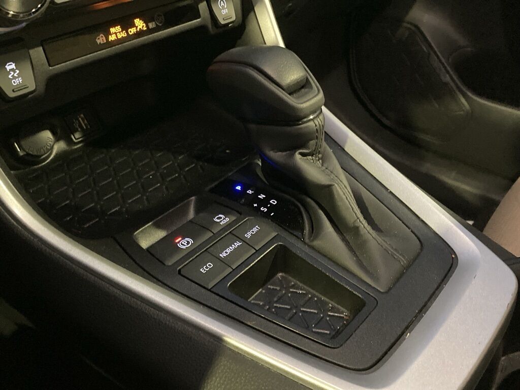 2025 Toyota RAV4 XLE San Antonio TX