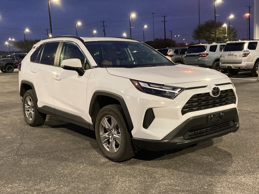 2025 Toyota RAV4 XLE San Antonio TX