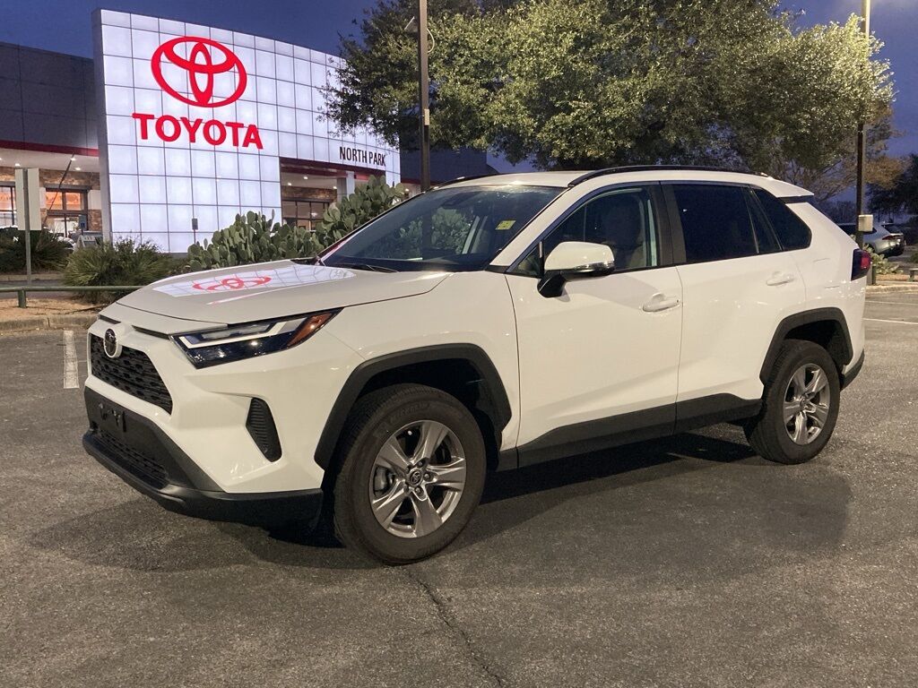 2025 Toyota RAV4
