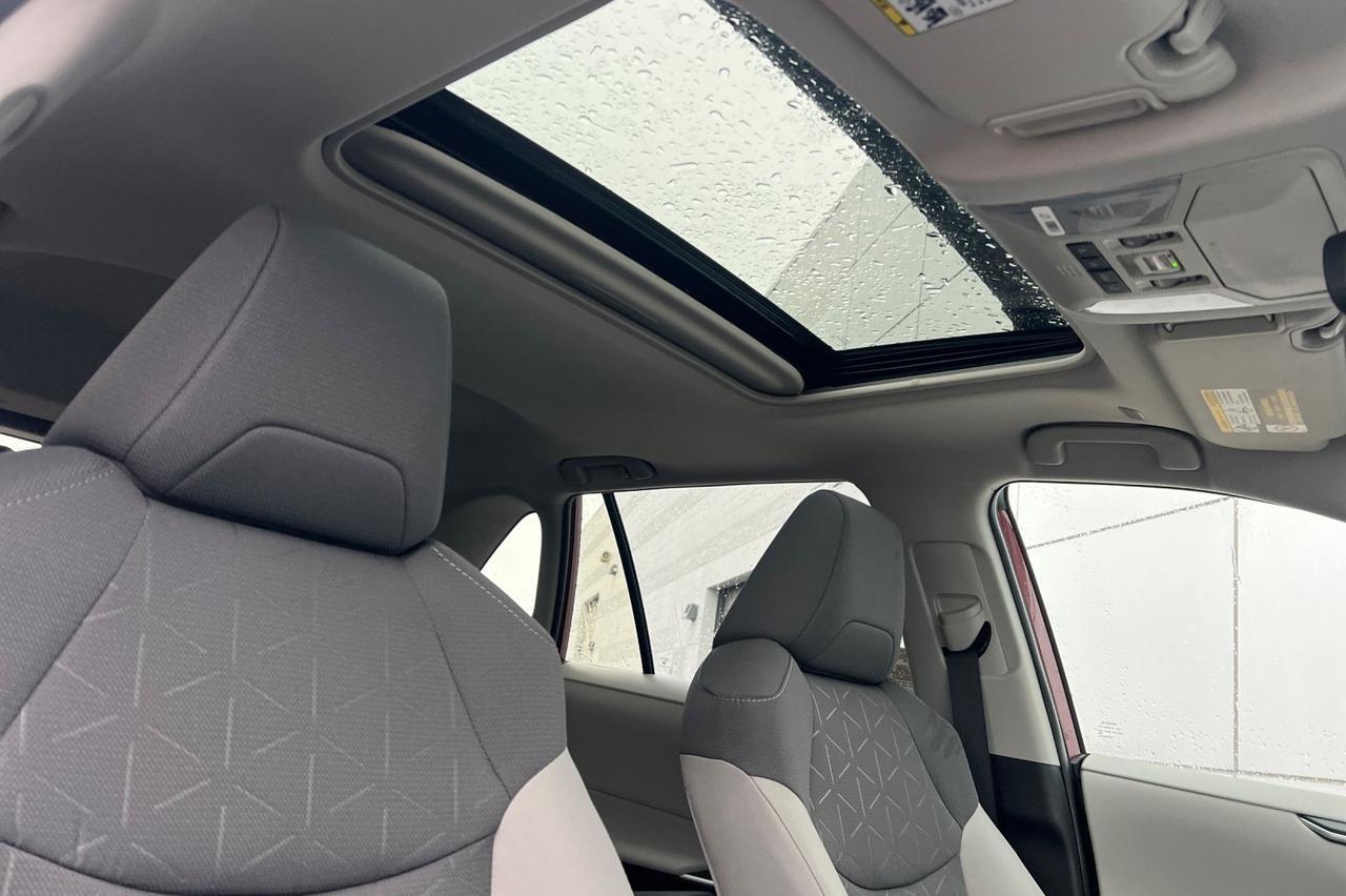 2025 Toyota RAV4 XLE Ontario OR