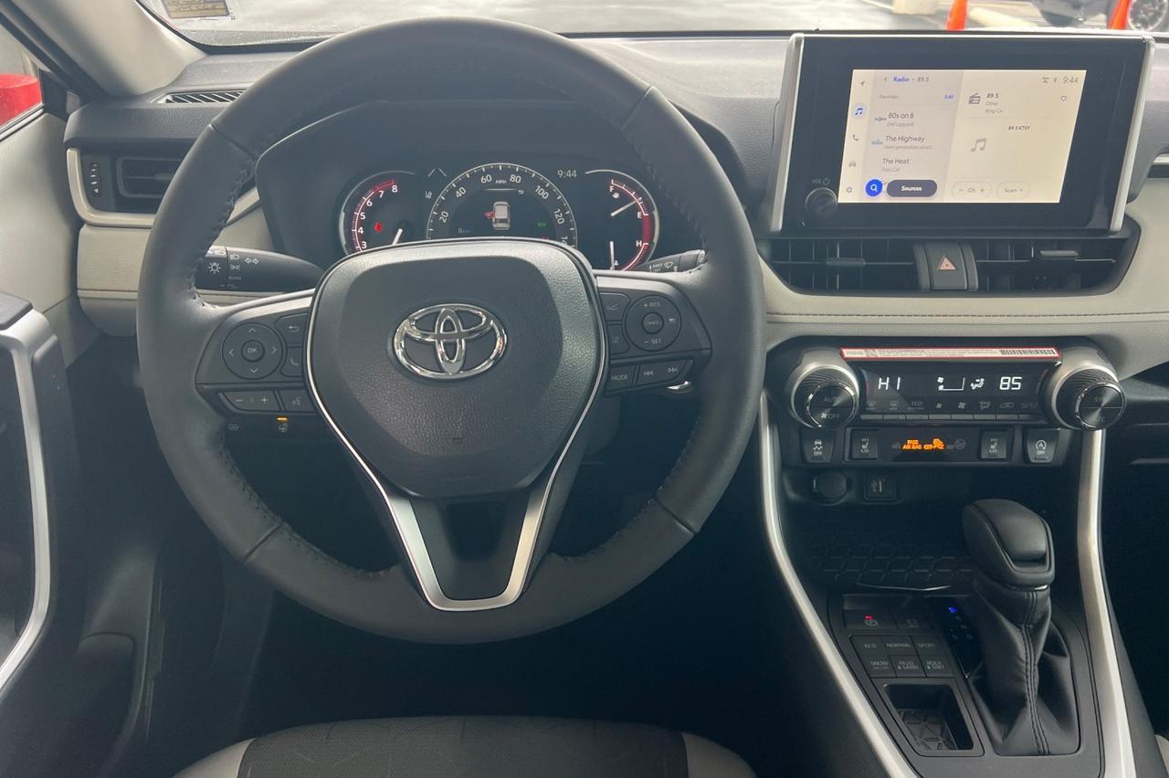 2025 Toyota RAV4 XLE Ontario OR