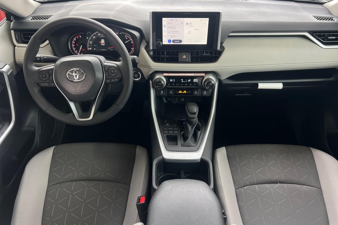 2025 Toyota RAV4 XLE Ontario OR