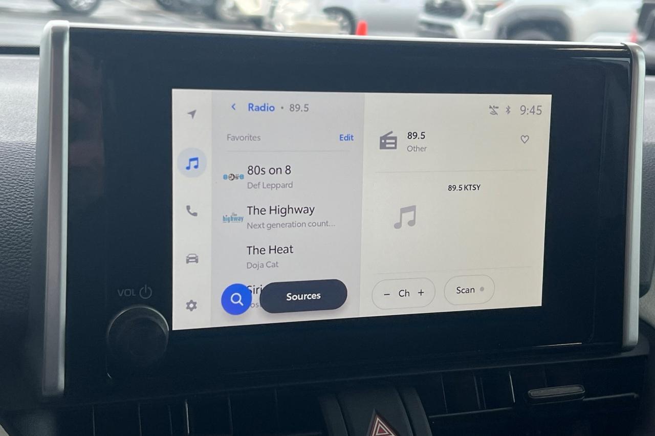 2025 Toyota RAV4 XLE Ontario OR