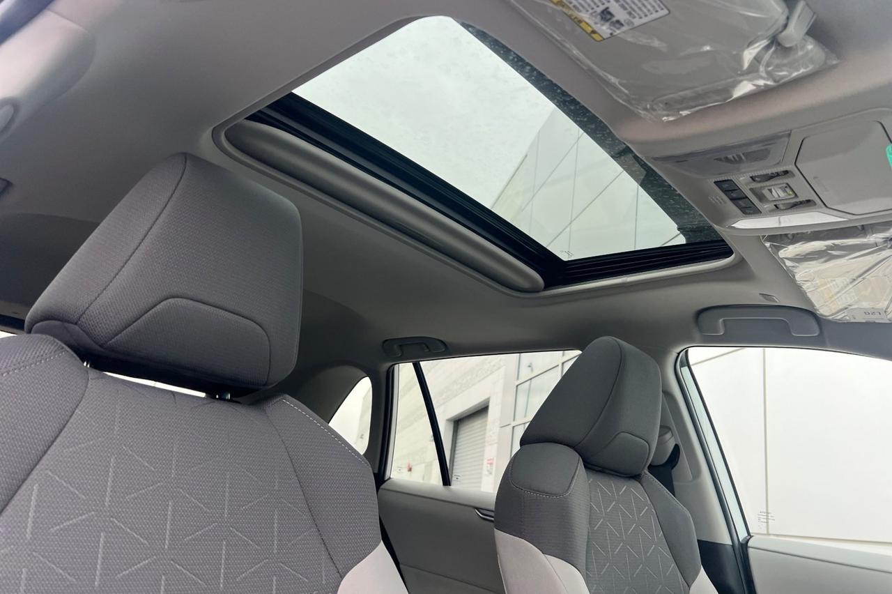 2025 Toyota RAV4 XLE Ontario OR