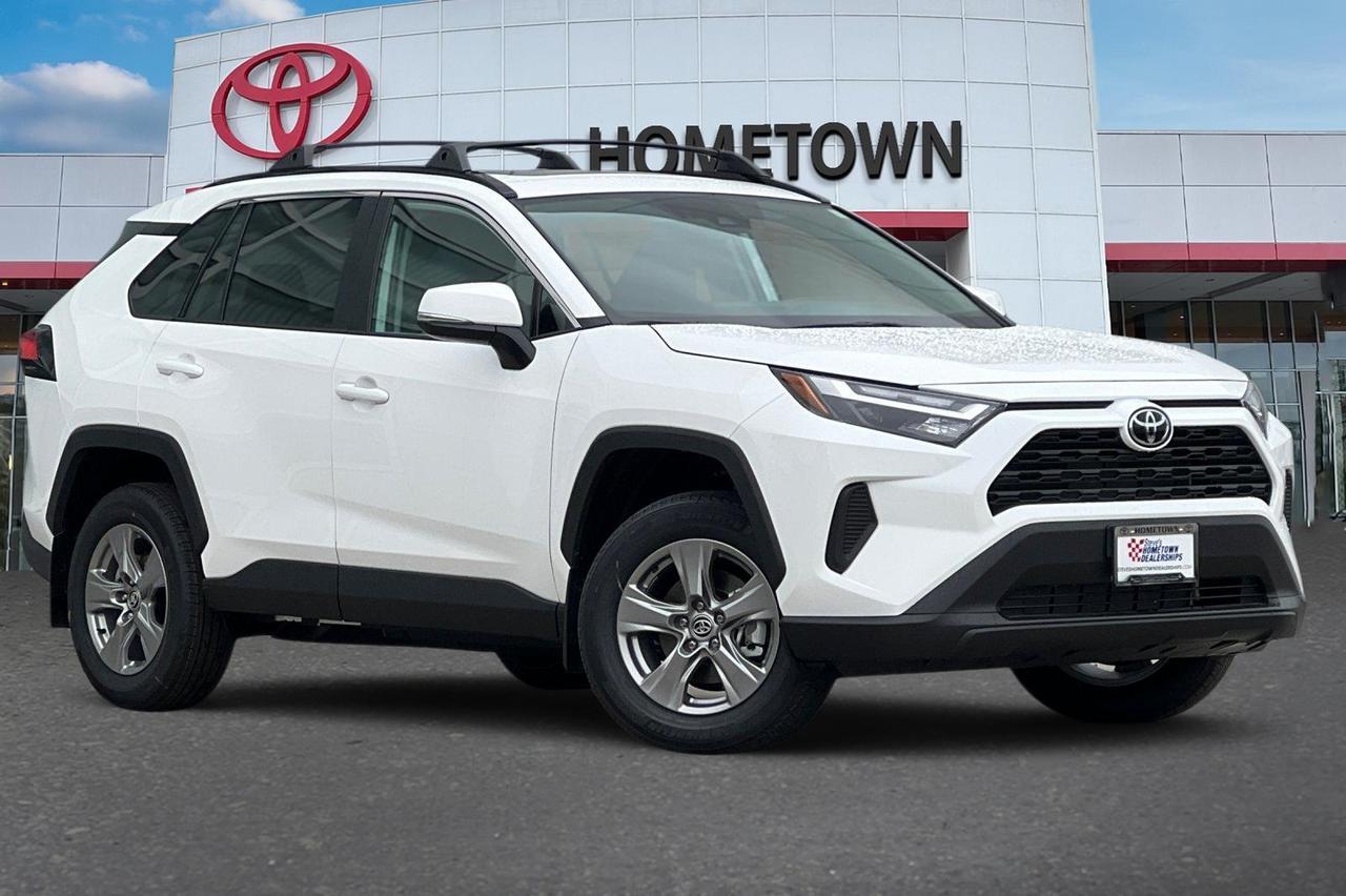 2025 Toyota RAV4 XLE Ontario OR